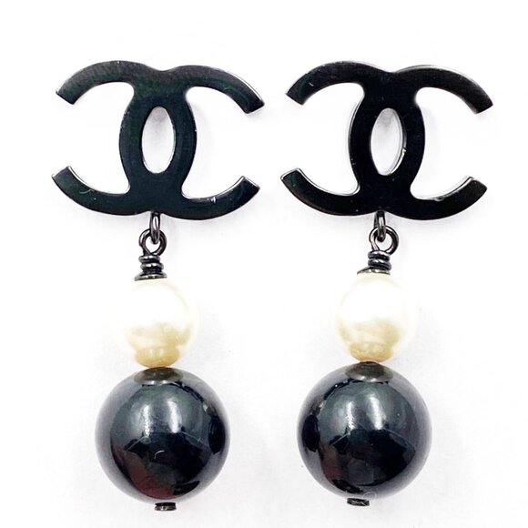Chanel Black CC Pearl Black Bead Dangle Piercing Earrings - Picture 1 of 3
